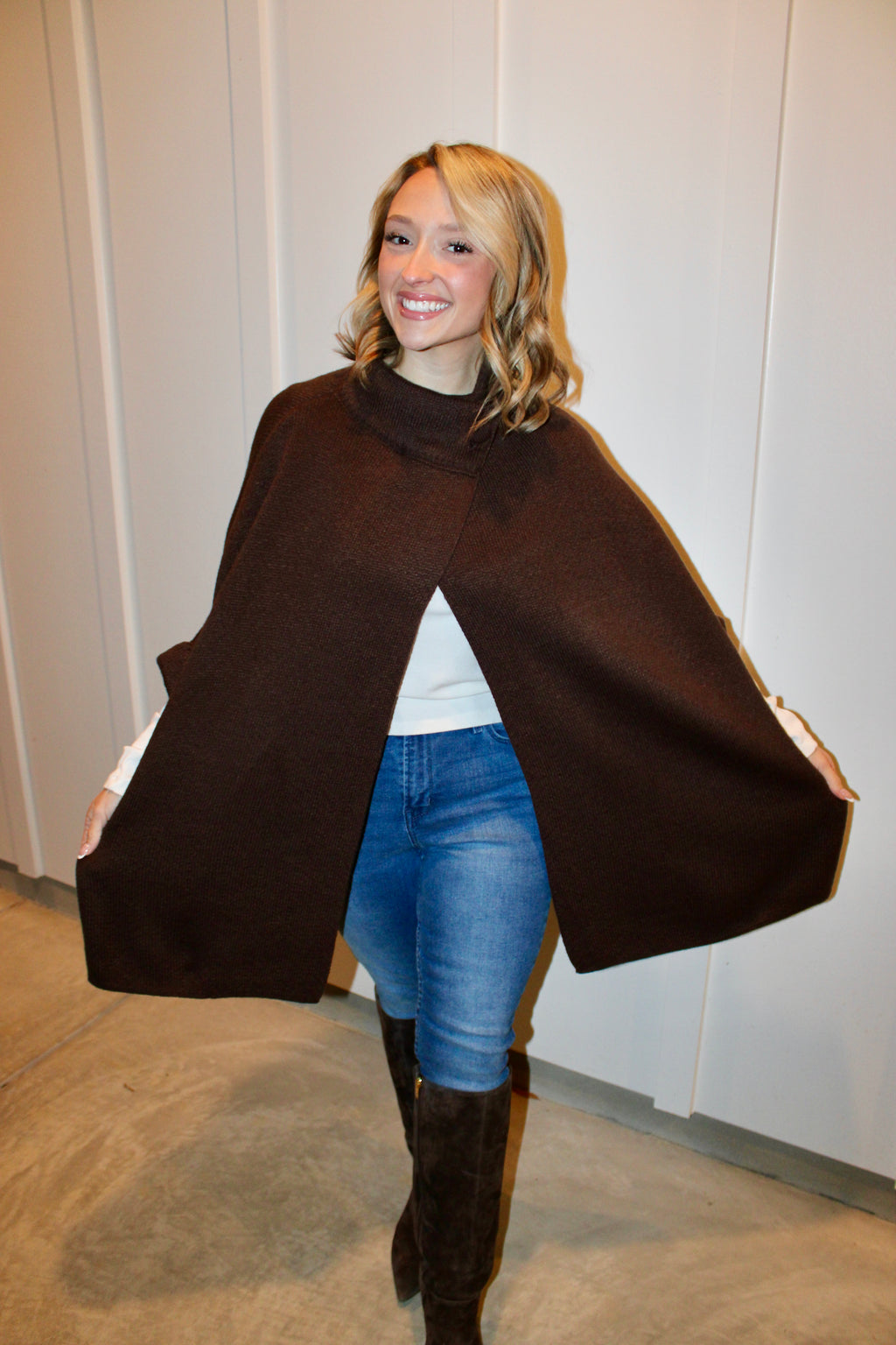 Linda Cardigan: Brown