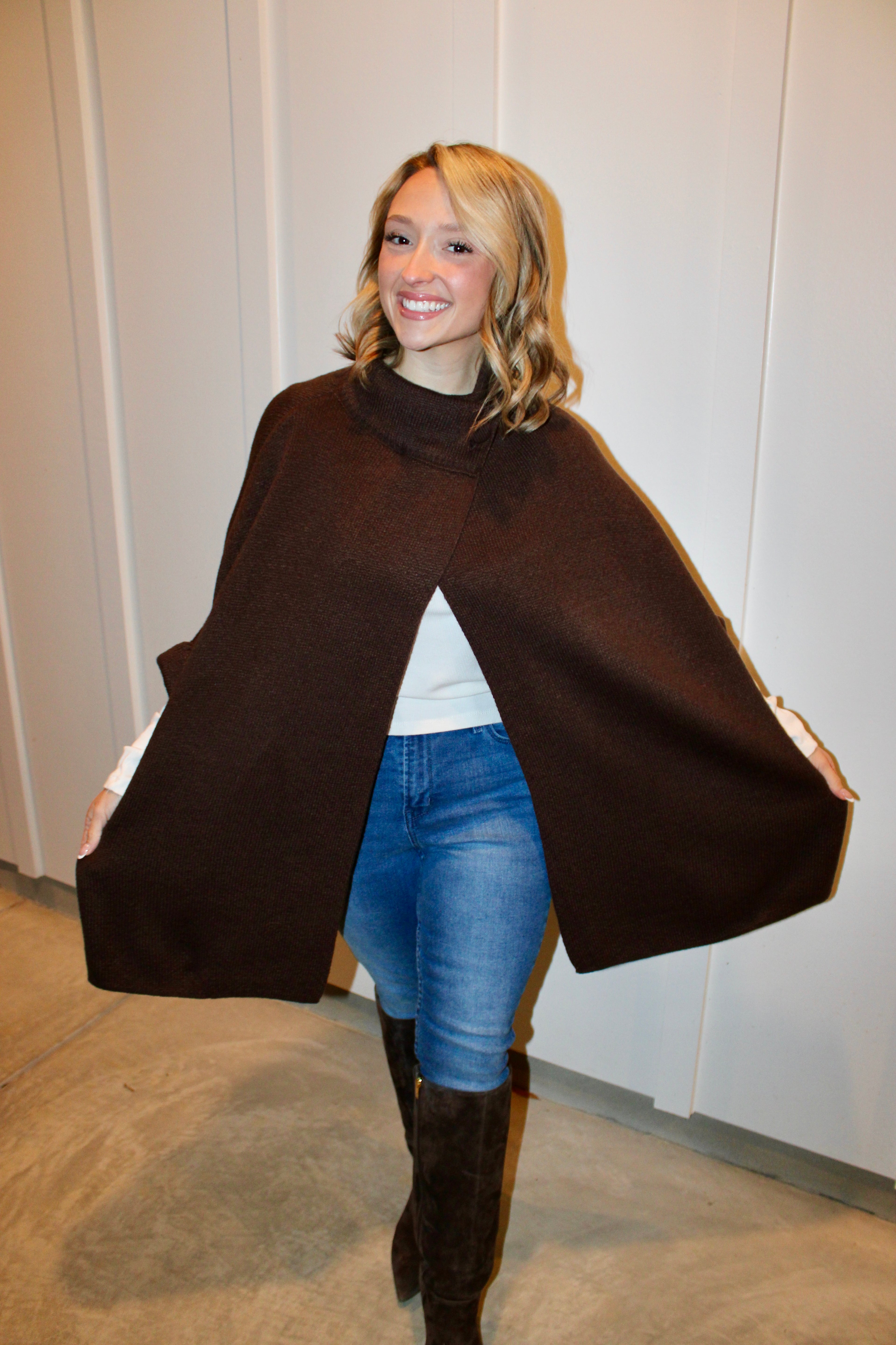 Linda Cardigan: Brown