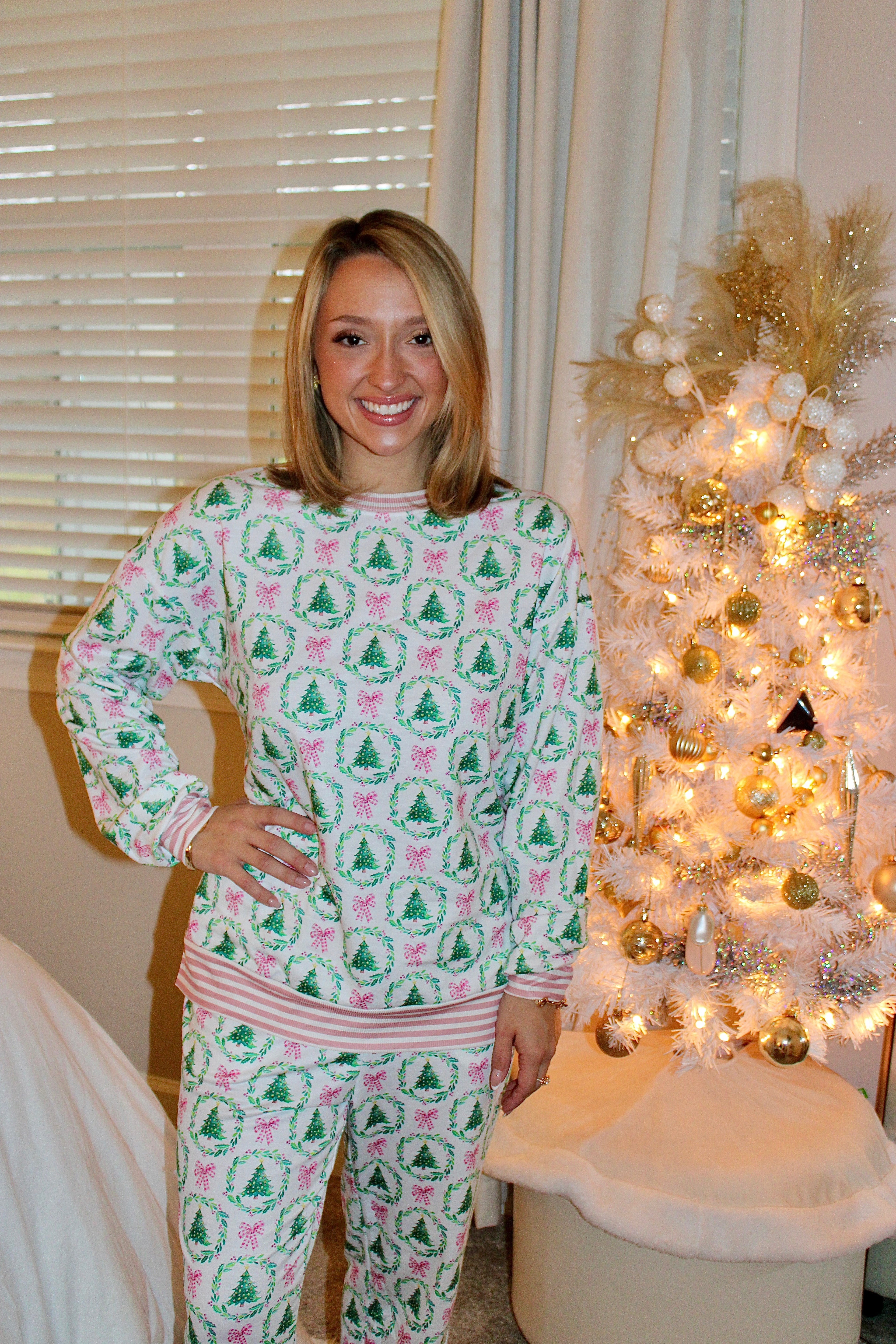 Pink Christmas Cozy Set