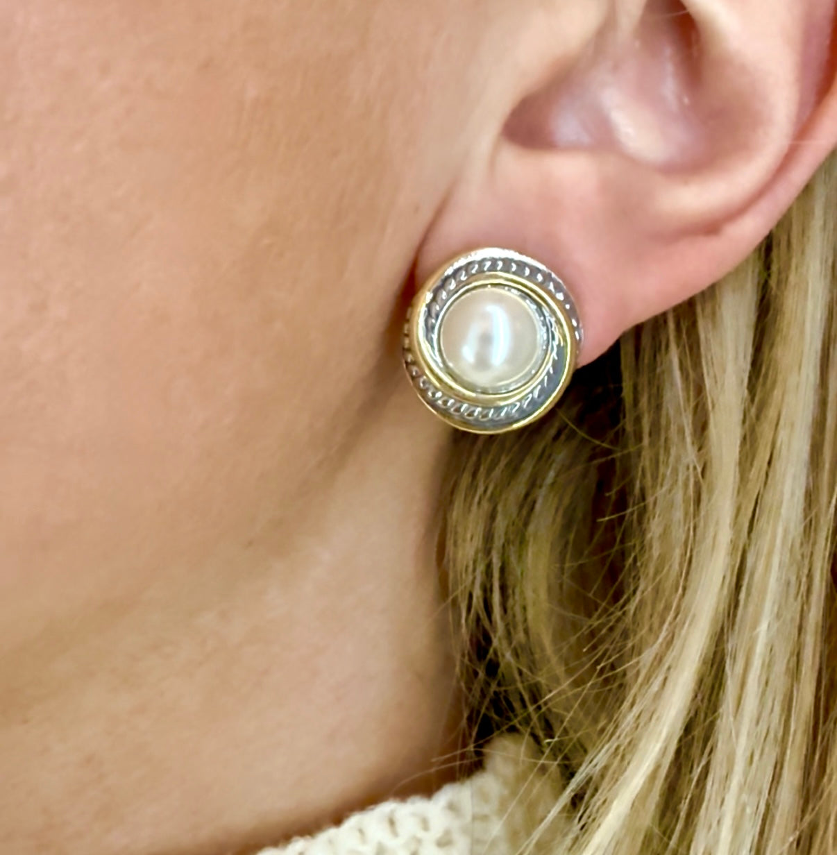 Two Tone Pearl Studs